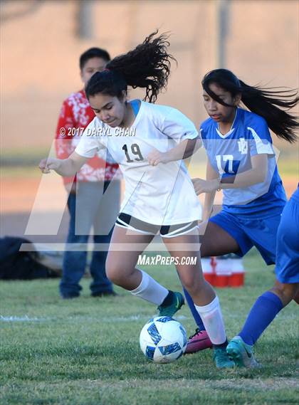 Thumbnail 2 in El Monte vs. Arroyo photogallery.
