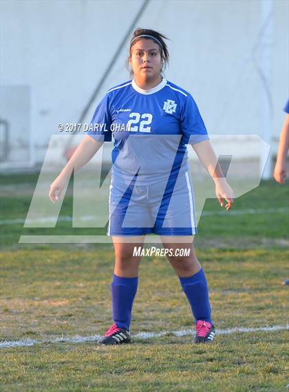 Thumbnail 1 in El Monte vs. Arroyo photogallery.