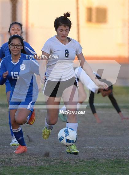 Thumbnail 2 in El Monte vs. Arroyo photogallery.
