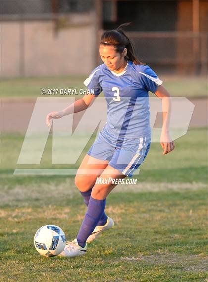 Thumbnail 1 in El Monte vs. Arroyo photogallery.