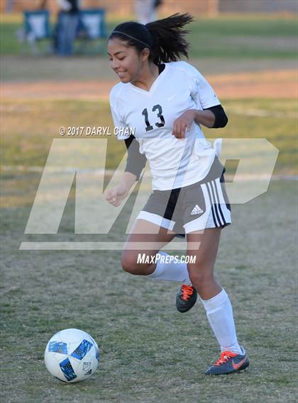 Thumbnail 1 in El Monte vs. Arroyo photogallery.