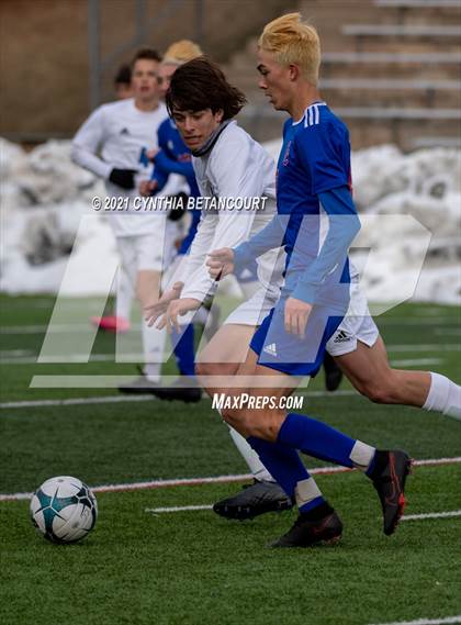 Thumbnail 3 in Cherry Creek vs. Grandview photogallery.