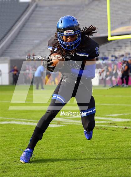Thumbnail 2 in Perry vs. Chandler (AIA 6A Final) photogallery.
