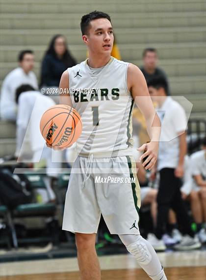 Thumbnail 1 in Castle View vs Bear Creek photogallery.