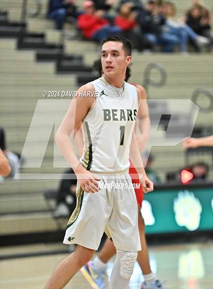 Thumbnail 3 in Castle View vs Bear Creek photogallery.