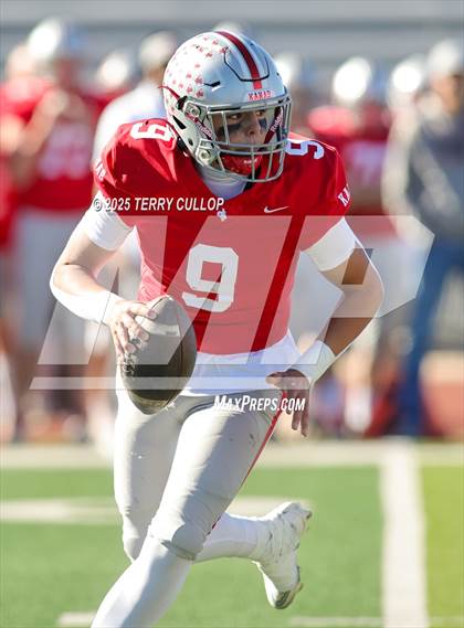 Thumbnail 2 in North Summit vs. Kanab (UHSAA 1A Semi Final) photogallery.