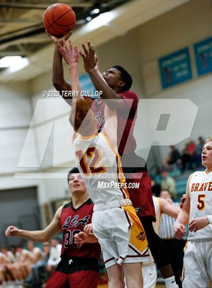 Thumbnail 2 in Layton Christian Academy vs. Star Valley (Eagle Holiday Shootout) photogallery.