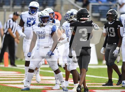 Thumbnail 2 in IMG Academy vs. Bishop Sycamore photogallery.