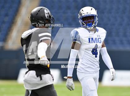 Thumbnail 3 in IMG Academy vs. Bishop Sycamore photogallery.