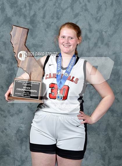 Thumbnail 2 in Woodland Christian (CIF State D5 Awards) photogallery.