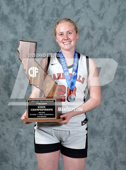 Thumbnail 3 in Woodland Christian (CIF State D5 Awards) photogallery.