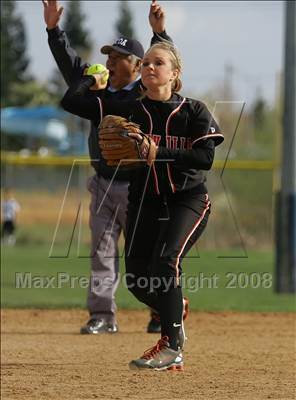 Thumbnail 1 in Capital Christian vs. Roseville (Stephanie LeDoux Tournament) photogallery.