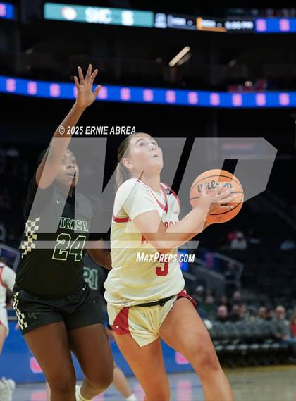 Thumbnail 1 in St. Ignatius College Preparatory vs. Sacred Heart Cathedral Preparatory (Bruce Mahoney @Chase Center) photogallery.