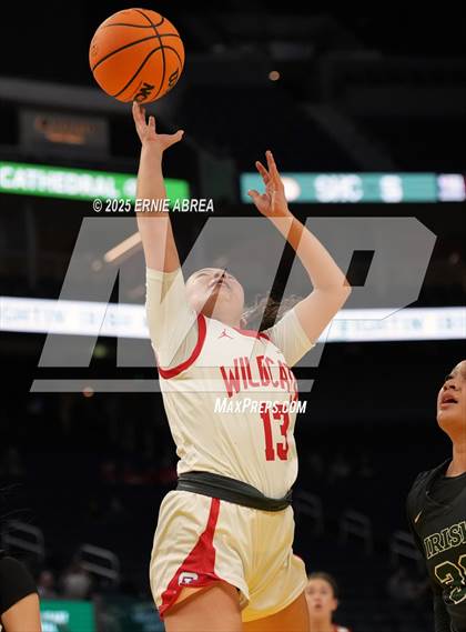 Thumbnail 2 in St. Ignatius College Preparatory vs. Sacred Heart Cathedral Preparatory (Bruce Mahoney @Chase Center) photogallery.