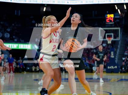 Thumbnail 2 in St. Ignatius College Preparatory vs. Sacred Heart Cathedral Preparatory (Bruce Mahoney @Chase Center) photogallery.