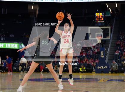 Thumbnail 2 in St. Ignatius College Preparatory vs. Sacred Heart Cathedral Preparatory (Bruce Mahoney @Chase Center) photogallery.