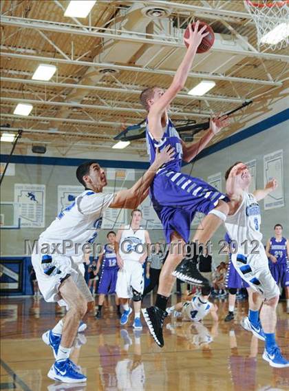 Thumbnail 1 in Northwest Christian @ Valley Christian photogallery.