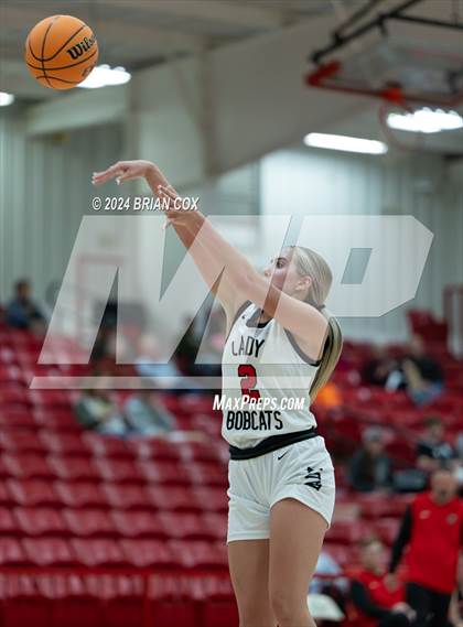 Thumbnail 2 in Flippin vs Norfork (Arvest Tournament) photogallery.