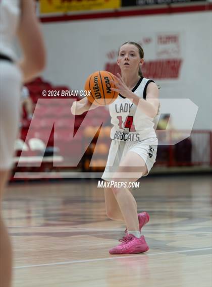 Thumbnail 3 in Flippin vs Norfork (Arvest Tournament) photogallery.