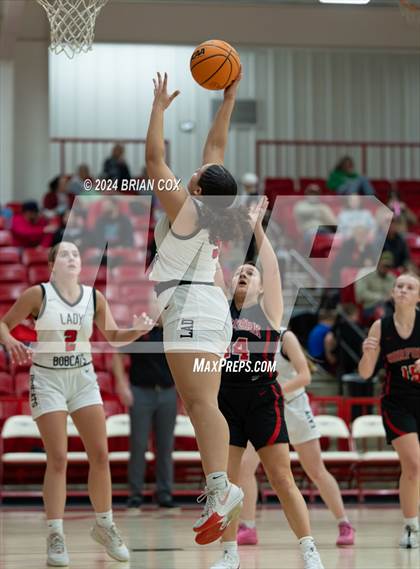 Thumbnail 2 in Flippin vs Norfork (Arvest Tournament) photogallery.