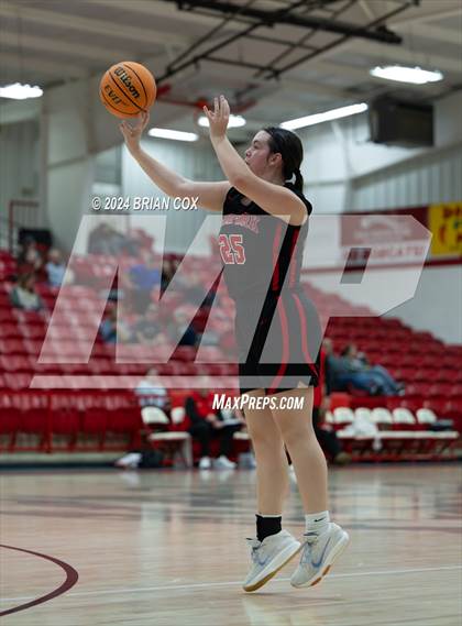 Thumbnail 3 in Flippin vs Norfork (Arvest Tournament) photogallery.