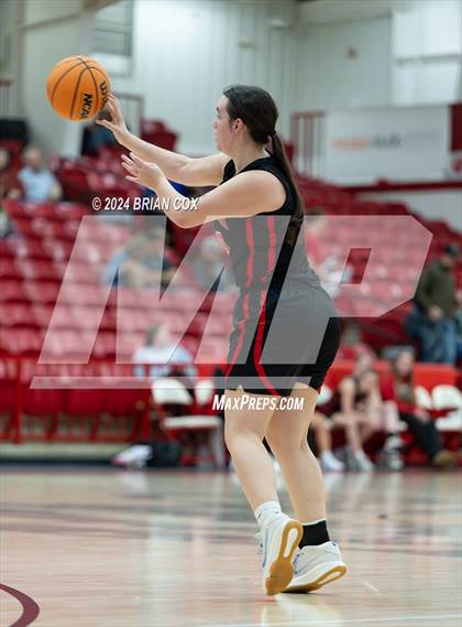 Thumbnail 3 in Flippin vs Norfork (Arvest Tournament) photogallery.