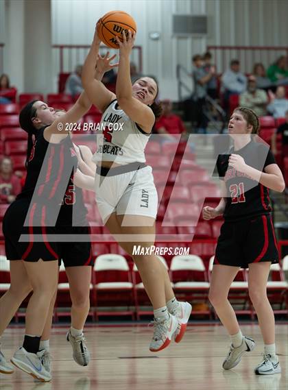Thumbnail 2 in Flippin vs Norfork (Arvest Tournament) photogallery.