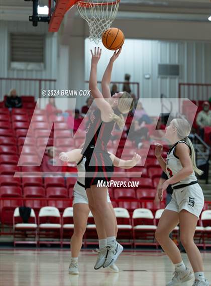 Thumbnail 3 in Flippin vs Norfork (Arvest Tournament) photogallery.
