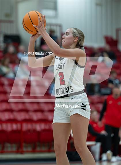 Thumbnail 1 in Flippin vs Norfork (Arvest Tournament) photogallery.