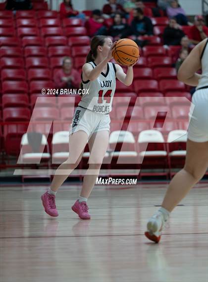 Thumbnail 1 in Flippin vs Norfork (Arvest Tournament) photogallery.