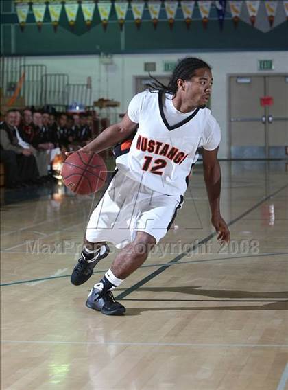 Thumbnail 3 in Foothill vs Kennedy (Sheldon Winter Classic) photogallery.