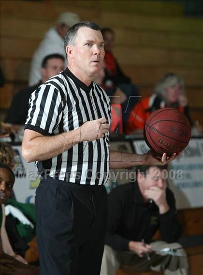 Thumbnail 2 in Foothill vs Kennedy (Sheldon Winter Classic) photogallery.