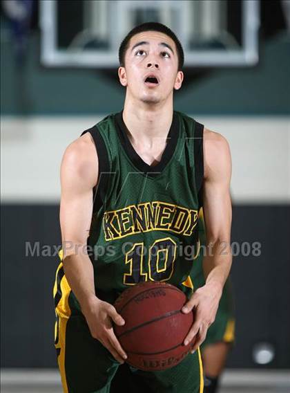 Thumbnail 3 in Foothill vs Kennedy (Sheldon Winter Classic) photogallery.