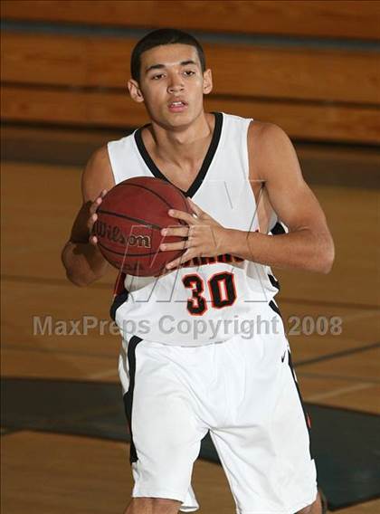 Thumbnail 2 in Foothill vs Kennedy (Sheldon Winter Classic) photogallery.