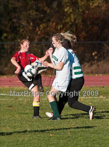 Thumbnail 1 in Exeter-West Greenwich vs Smithfield (RIIL D2 Final) photogallery.