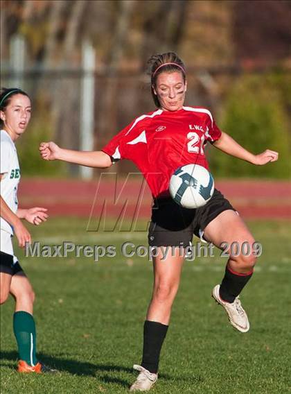 Thumbnail 3 in Exeter-West Greenwich vs Smithfield (RIIL D2 Final) photogallery.