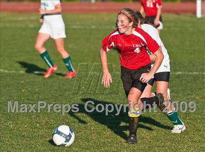 Thumbnail 2 in Exeter-West Greenwich vs Smithfield (RIIL D2 Final) photogallery.