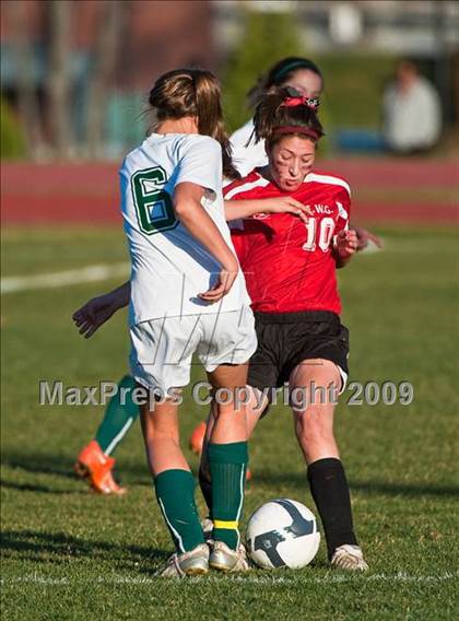 Thumbnail 3 in Exeter-West Greenwich vs Smithfield (RIIL D2 Final) photogallery.