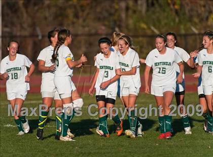 Thumbnail 3 in Exeter-West Greenwich vs Smithfield (RIIL D2 Final) photogallery.