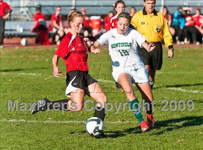Thumbnail 2 in Exeter-West Greenwich vs Smithfield (RIIL D2 Final) photogallery.