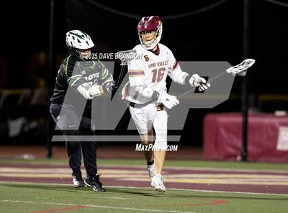 Thumbnail 2 in Royal @ Simi Valley photogallery.