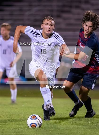 Thumbnail 1 in Fayetteville Academy @ Terry Sanford (Miller’s Crew Battle for the Bell) photogallery.
