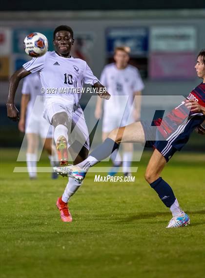Thumbnail 2 in Fayetteville Academy @ Terry Sanford (Miller’s Crew Battle for the Bell) photogallery.