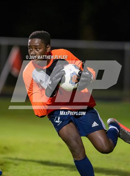 Thumbnail 2 in Fayetteville Academy @ Terry Sanford (Miller’s Crew Battle for the Bell) photogallery.