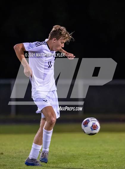Thumbnail 2 in Fayetteville Academy @ Terry Sanford (Miller’s Crew Battle for the Bell) photogallery.