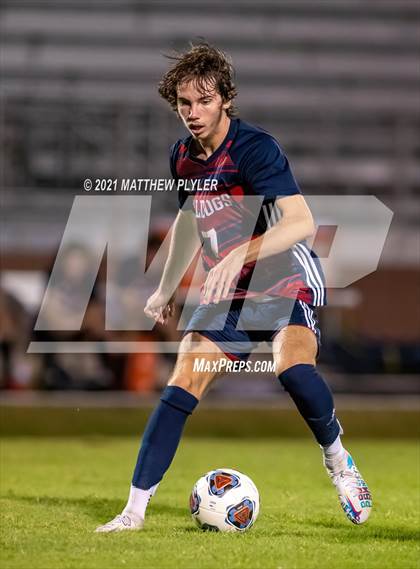 Thumbnail 3 in Fayetteville Academy @ Terry Sanford (Miller’s Crew Battle for the Bell) photogallery.