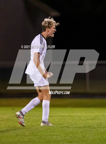 Thumbnail 1 in Fayetteville Academy @ Terry Sanford (Miller’s Crew Battle for the Bell) photogallery.