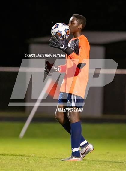 Thumbnail 3 in Fayetteville Academy @ Terry Sanford (Miller’s Crew Battle for the Bell) photogallery.