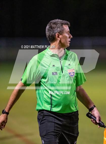Thumbnail 1 in Fayetteville Academy @ Terry Sanford (Miller’s Crew Battle for the Bell) photogallery.