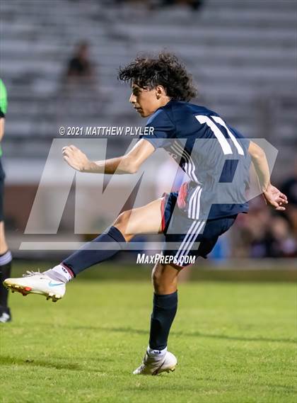 Thumbnail 3 in Fayetteville Academy @ Terry Sanford (Miller’s Crew Battle for the Bell) photogallery.